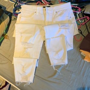 White lularoe distressed skinny jeans